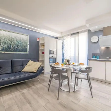 Loving - Eine Hochmoderne Drei-zimmer-wohnung Am By Interhome Apartment Alassio