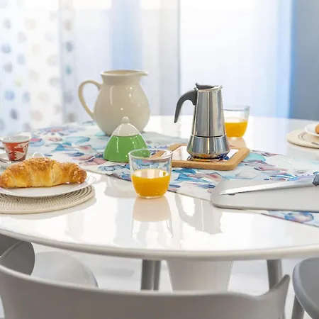 Apartman Apartment Loving Alassio - Eine Hochmoderne Drei-Zimmer-Wo By Interhome *