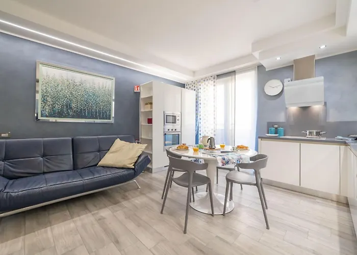 Loving - Eine Hochmoderne Drei-zimmer-wohnung Am By Interhome Apartment Alassio