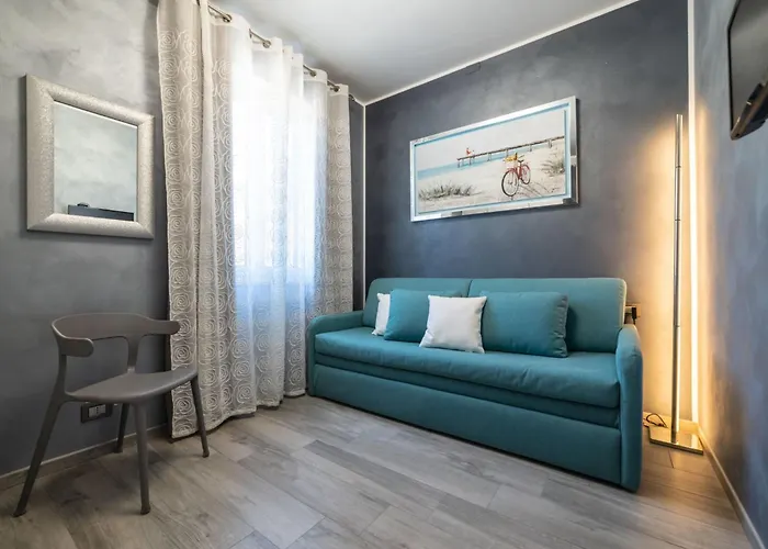 Loving - Eine Hochmoderne Drei-zimmer-wohnung Am By Interhome * Alassio