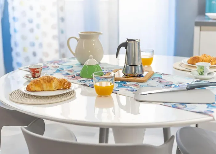 Apartment Loving - Eine Hochmoderne Drei-zimmer-wohnung Am By Interhome *