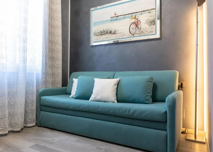 Loving - Eine Hochmoderne Drei-zimmer-wohnung Am By Interhome * Alassio